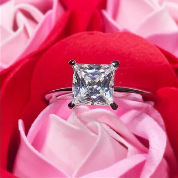 NEW S925 STERLING SILVER DIAMOND RING - Picture 4 of 4